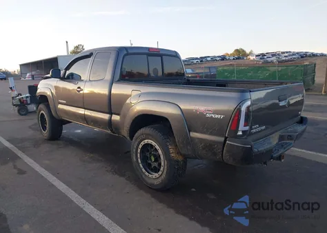 2011 Toyota Tacoma Base V6 из США, поврежденный, VIN 5TFUU4EN4BX012261